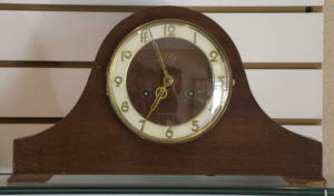 german art deco clock details