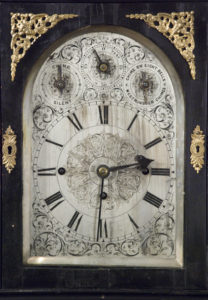 english bracket clock from 1850 details