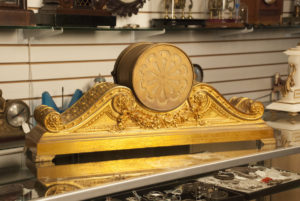 seth thomas mantel clock from 1900s details