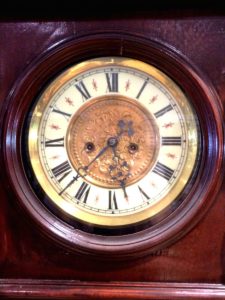 vienna regulator clock details